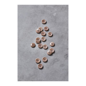 904022-1-Dish Corozo Button 15 mm - Warm Sand